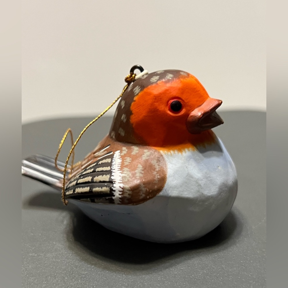 Charming Robin Bird  Ornament